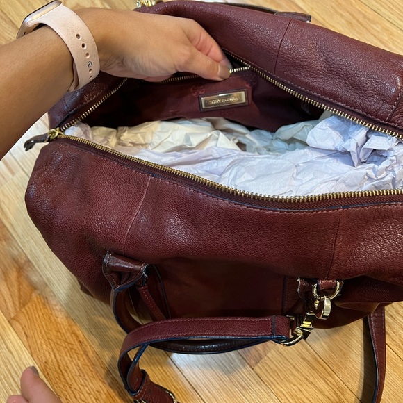 Maroon Tote/Crossbody - Picture 5 of 8